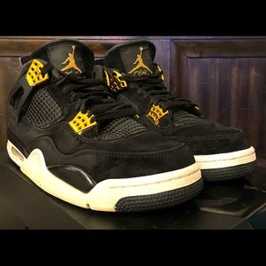 Air Jordan 4 Retro “Royalty”